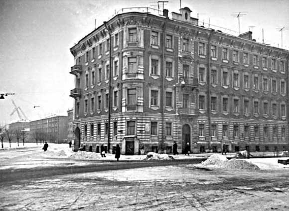 Улица Декабристов, 57, фото 1960-х гг. Улица Декабристов, 57, фото 1960-х гг.