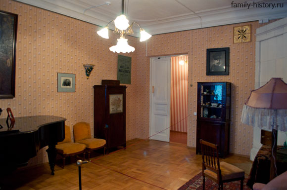 Комната Любови Дмитриевны Блок Комната Любови Дмитриевны Блок