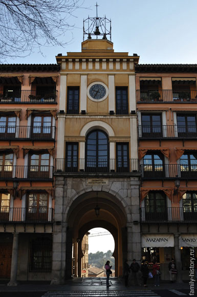 El Arco de la Sangre, ��� � ������� ���������