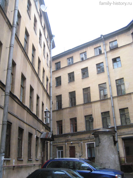 Казначейская улица, дом 1, двор Казначейская улица, дом 1, двор